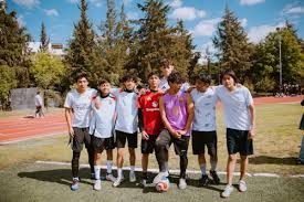 前曼联球员：B费在老特拉福德是浪费他的职业生涯