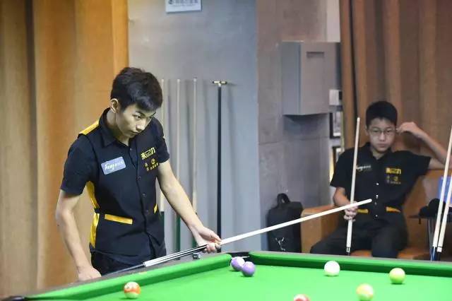 受到赛事的 受到赛事的